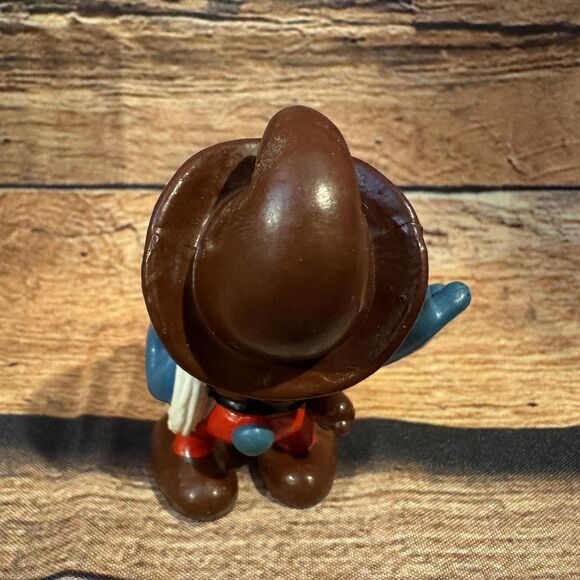 VINTAGE 1981 Schleich Peyo Cowboy Smurf PVC Figure 20122 Collectible Smurfs Toy - Picture 3 of 7